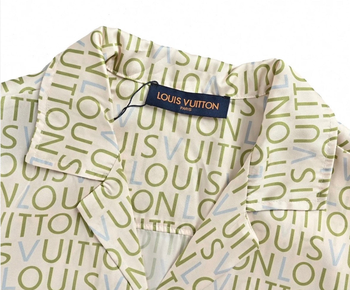 Short-Sleeved Printed Silk Shirt