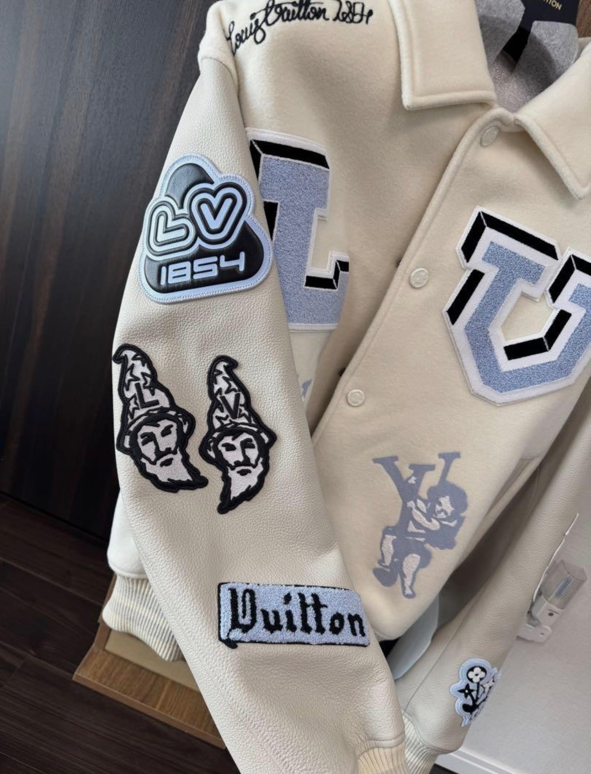L.V 22AW Multi-patch Mixed Leather Varsity Jacket Blouson RM222 MJY SIZE 44